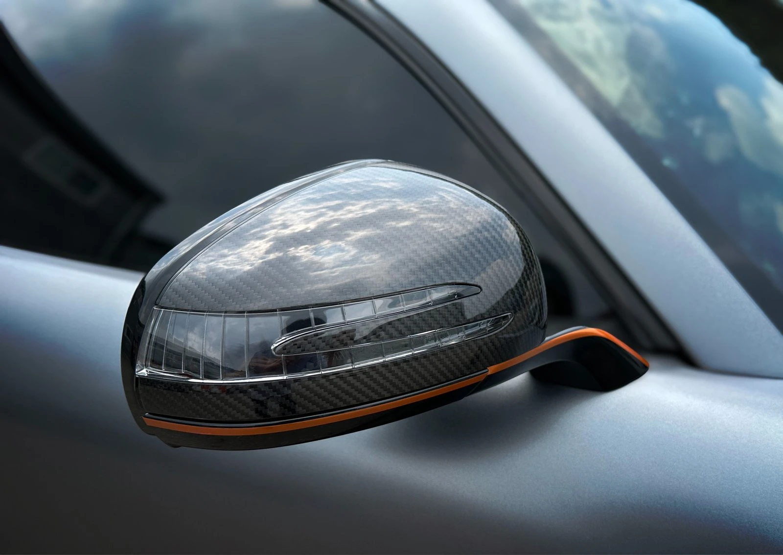Mercedes-Benz AMG GT R BLIND SPOT* КРАЙНА ЦЕНА, снимка 11 - Автомобили и джипове - 55341651