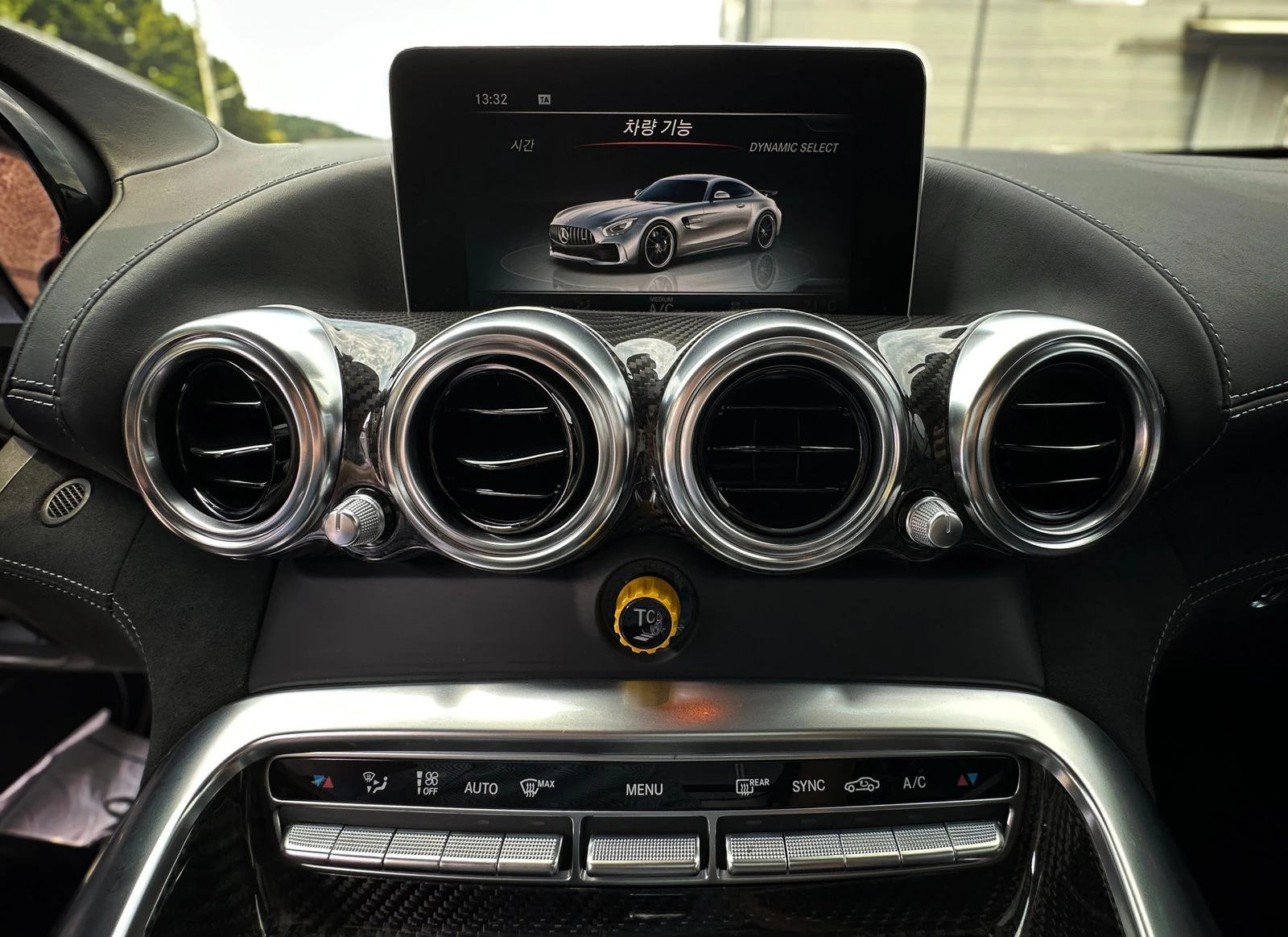 Mercedes-Benz AMG GT R BLIND SPOT* КРАЙНА ЦЕНА, снимка 6 - Автомобили и джипове - 55341651
