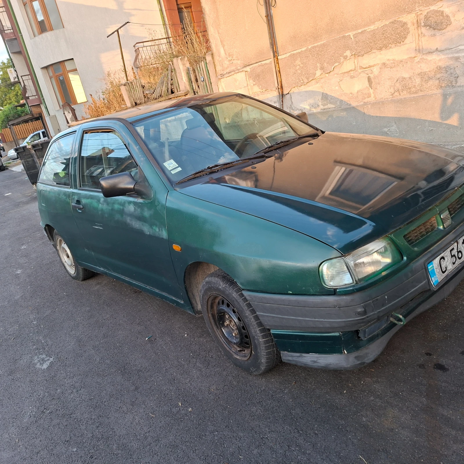 Seat Ibiza, снимка 2 - Автомобили и джипове - 55418942