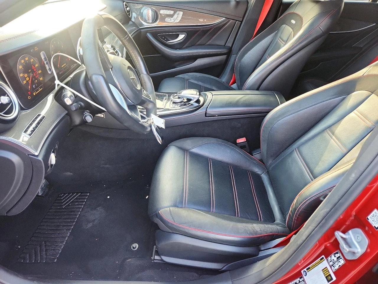 Mercedes-Benz E 43 AMG 3.0l E 43 4Matic Amg, снимка 7 - Автомобили и джипове - 55773547