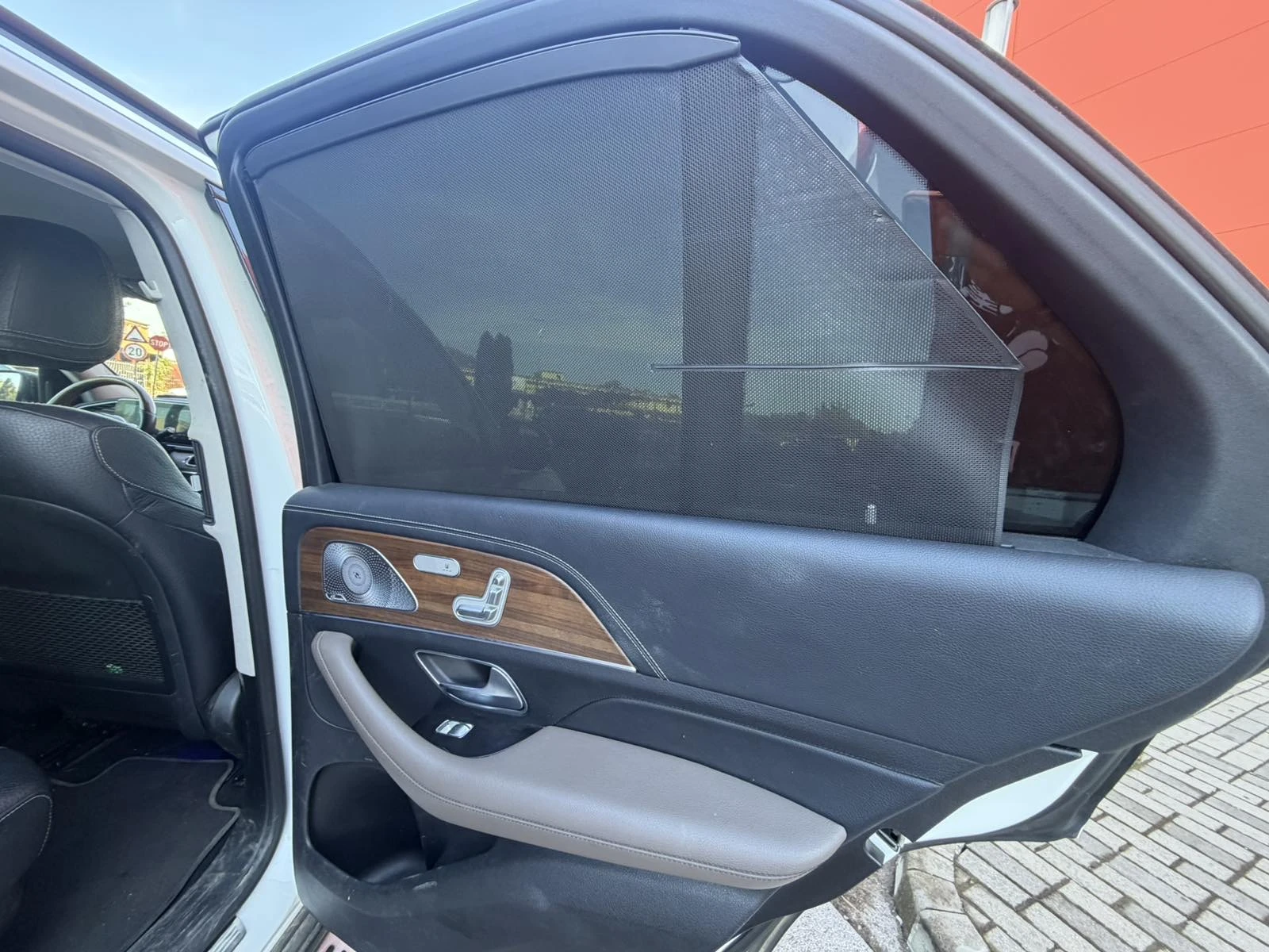 Mercedes-Benz GLE 450, снимка 8 - Автомобили и джипове - 56150928