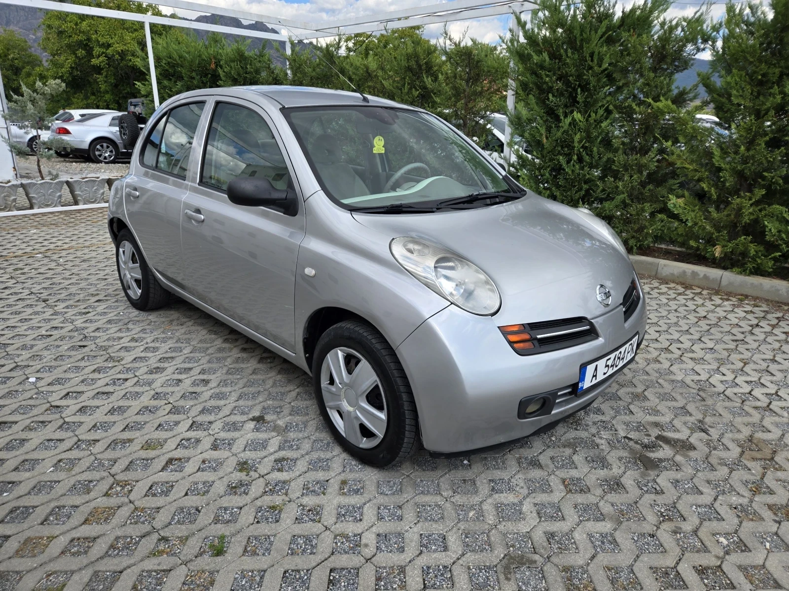 Nissan Micra 1.2i-80кс= АВТОМАТ= ГАЗ= КЛИМАТРОНИК= KEYLESS, снимка 2 - Автомобили и джипове - 56200921