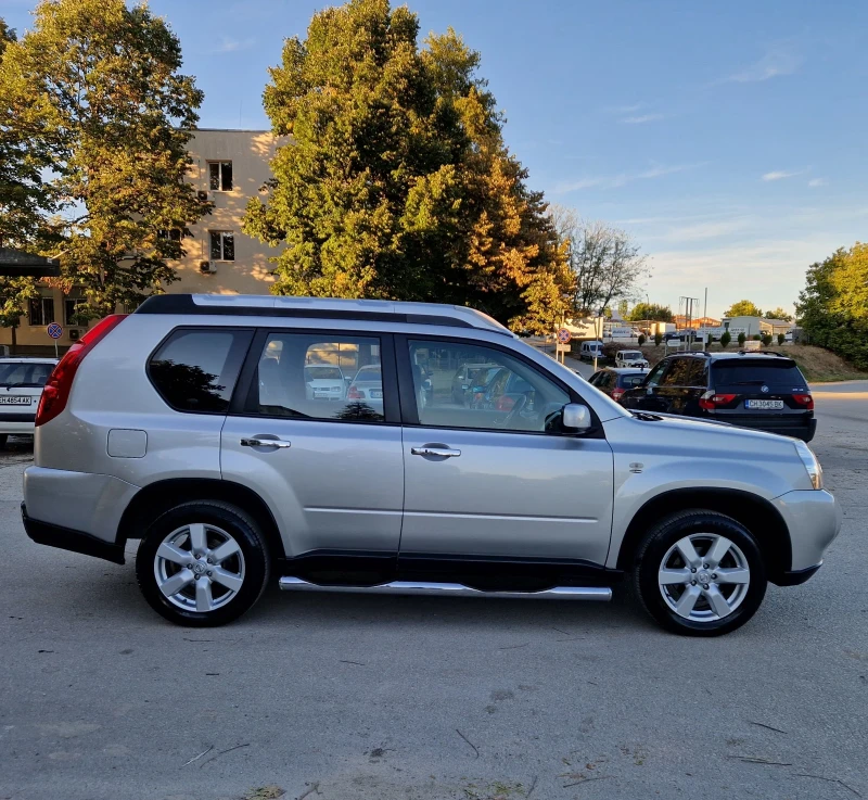 Nissan X-trail 2.5i 4Х4 НАВИ/КАМЕРА/КЕЙЛЕС FACELIFT ШВЕЙЦАРИЯ , снимка 7 - Автомобили и джипове - 47441286