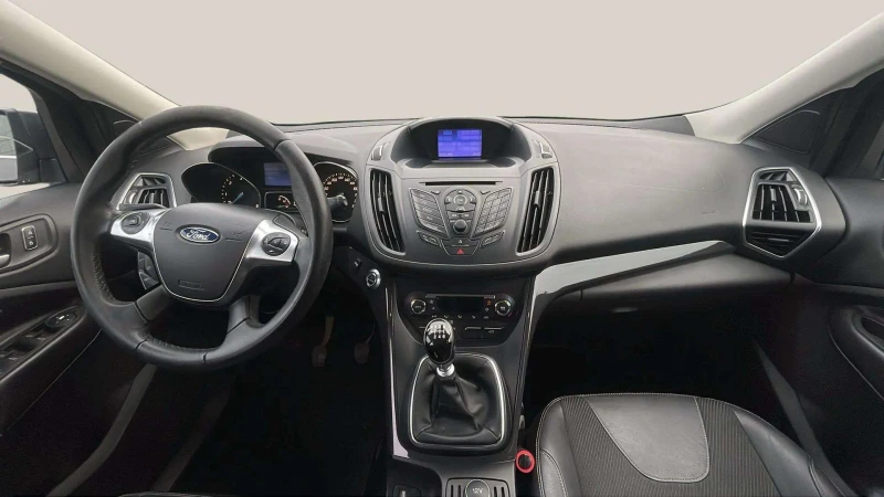 Ford Kuga 2.0 TDCi, снимка 7 - Автомобили и джипове - 48683775