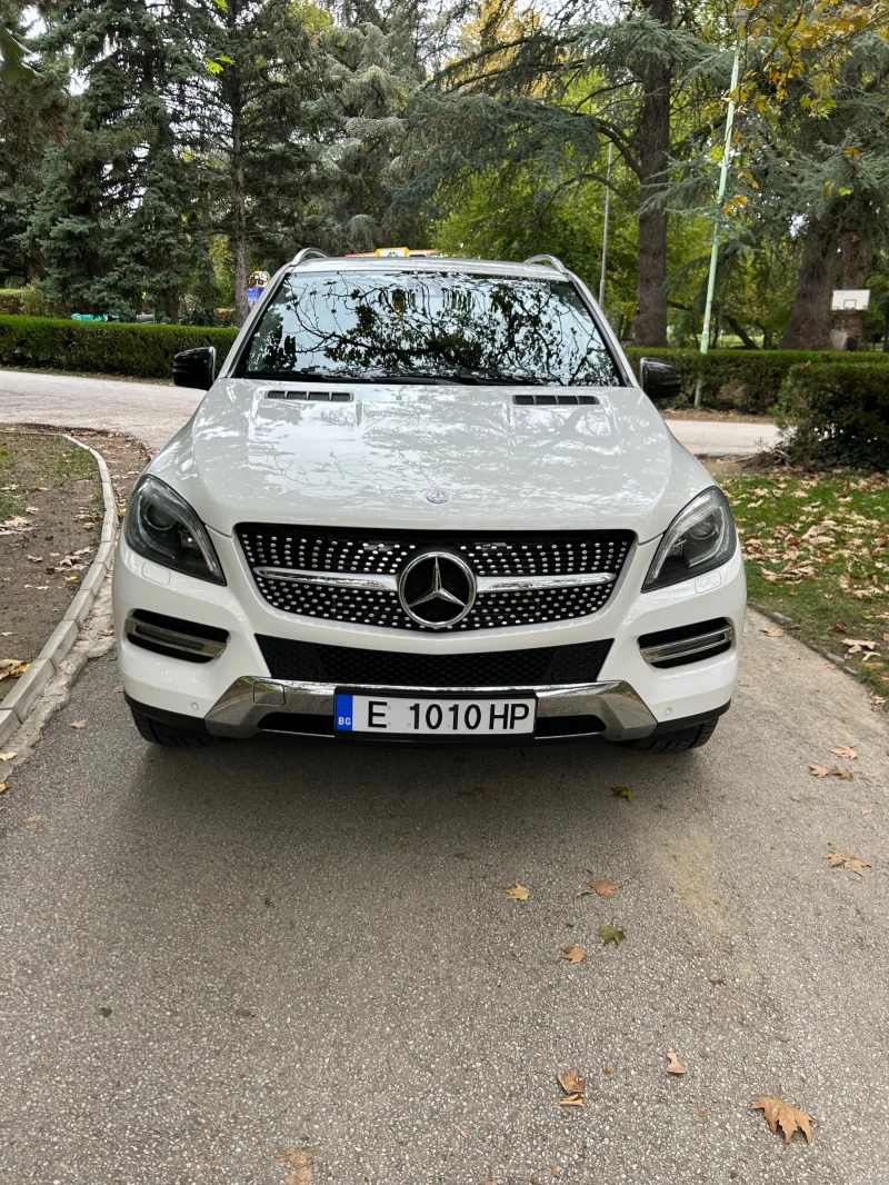 Mercedes-Benz ML 250 BLUETEC 4 MATIC ТОП КАТО НОВА, снимка 2 - Автомобили и джипове - 52648545