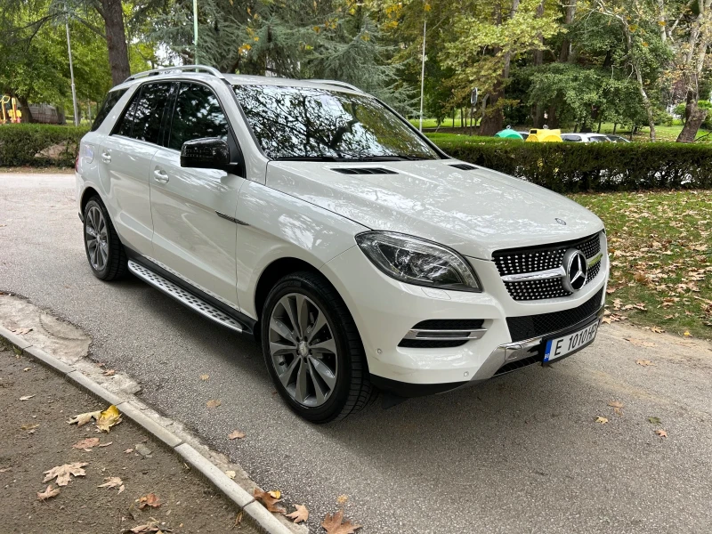 Mercedes-Benz ML 250 BLUETEC 4 MATIC ТОП КАТО НОВА, снимка 3 - Автомобили и джипове - 52648545