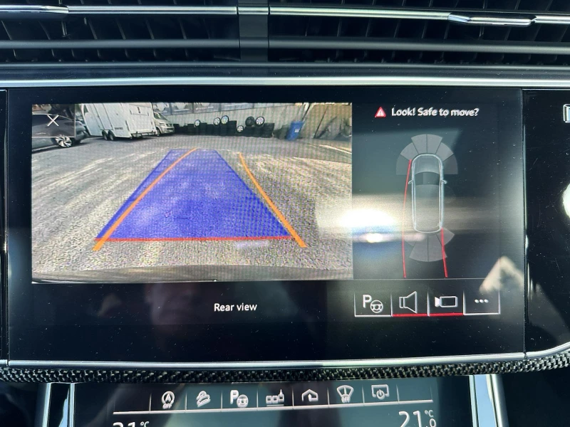 Audi SQ7 6+ 1 HUD/BOSE/PANO/CAMERA/, снимка 9 - Автомобили и джипове - 52278665