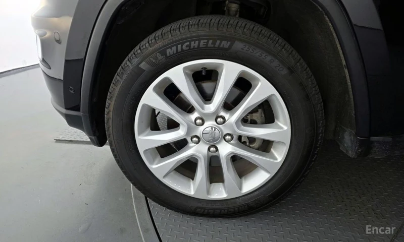 Jeep Grand cherokee, снимка 5 - Автомобили и джипове - 52879773