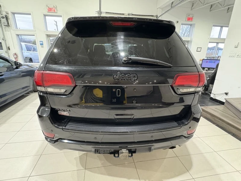 Jeep Grand cherokee 3.6* V6* 8ZF* ПОДГРЕВ* КАМЕРА* КЕЙЛЕС* LANE* ASSIS, снимка 8 - Автомобили и джипове - 53433284