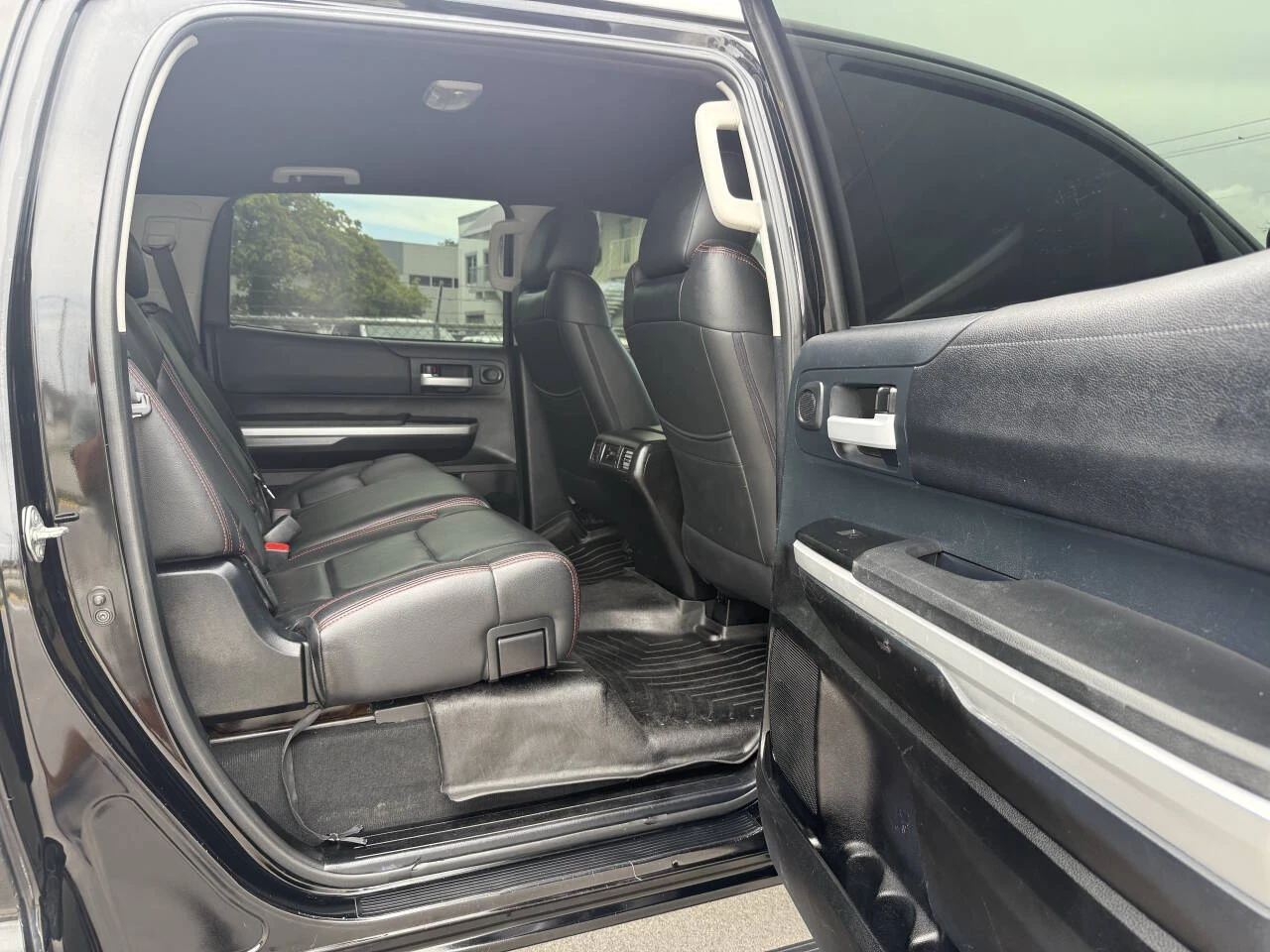 Toyota Tundra 5.7Hemi SR5 Crew Cab Short Bed | Mobile.bg   11