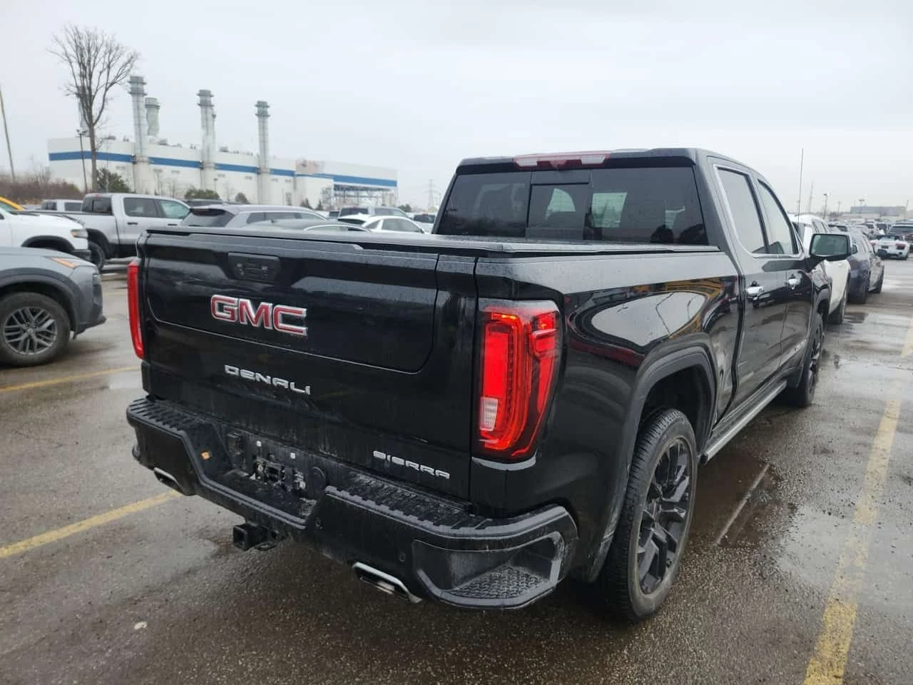 Gmc Sierra * DENALI CREW CAB SHORT BED * CARFAX * , снимка 3 - Автомобили и джипове - 53949691