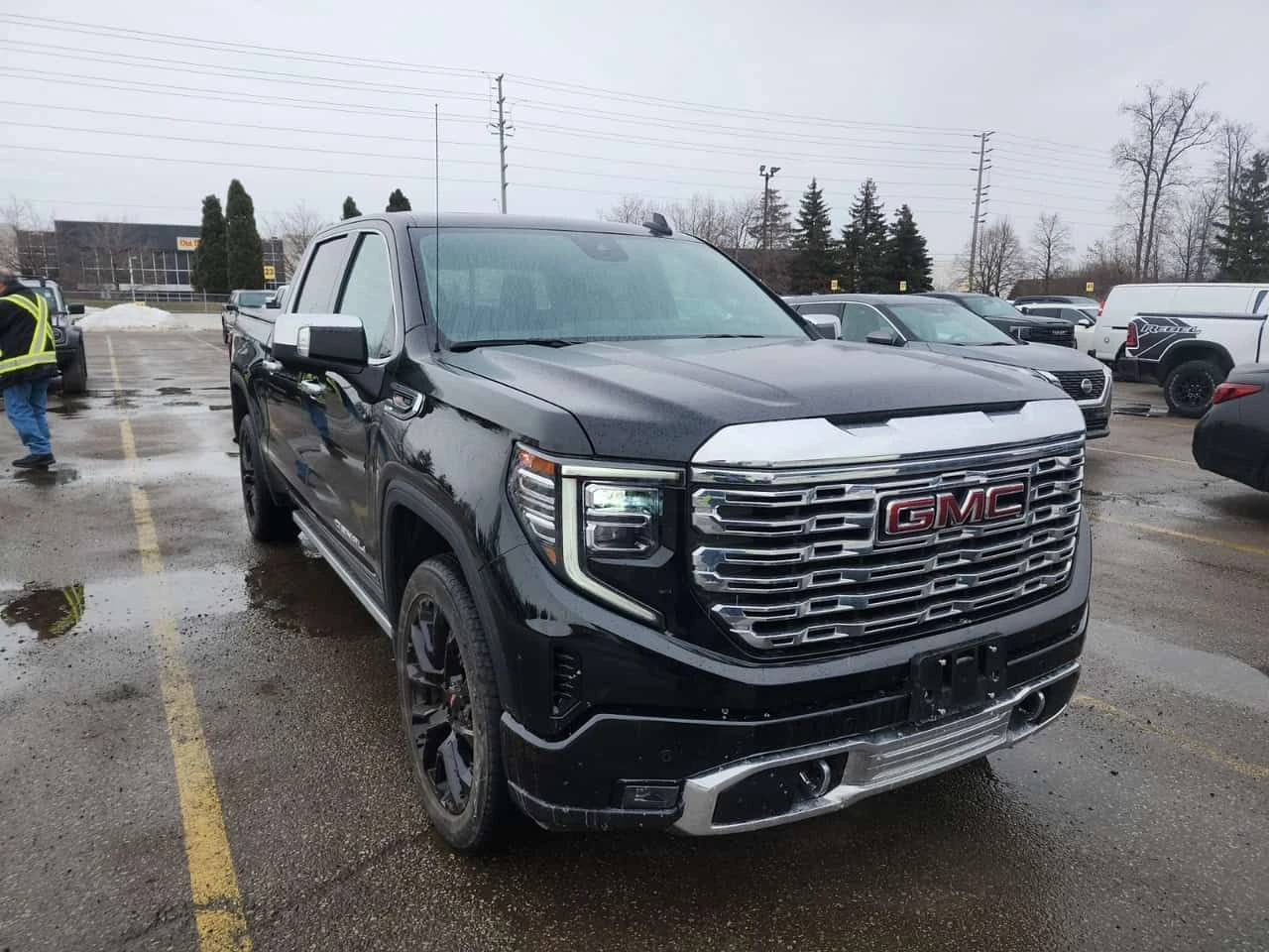 Gmc Sierra * DENALI CREW CAB SHORT BED * CARFAX * , снимка 2 - Автомобили и джипове - 53949691