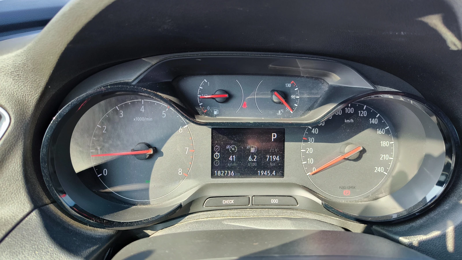 Opel Grandland X, снимка 16 - Автомобили и джипове - 54183866