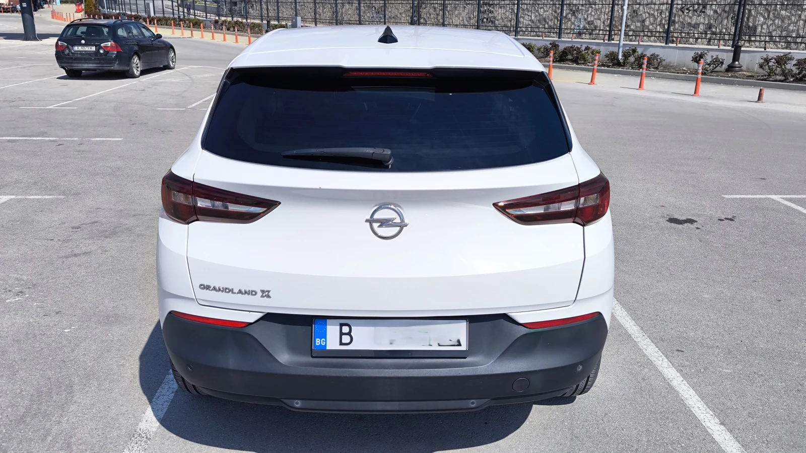 Opel Grandland X, снимка 3 - Автомобили и джипове - 54183866