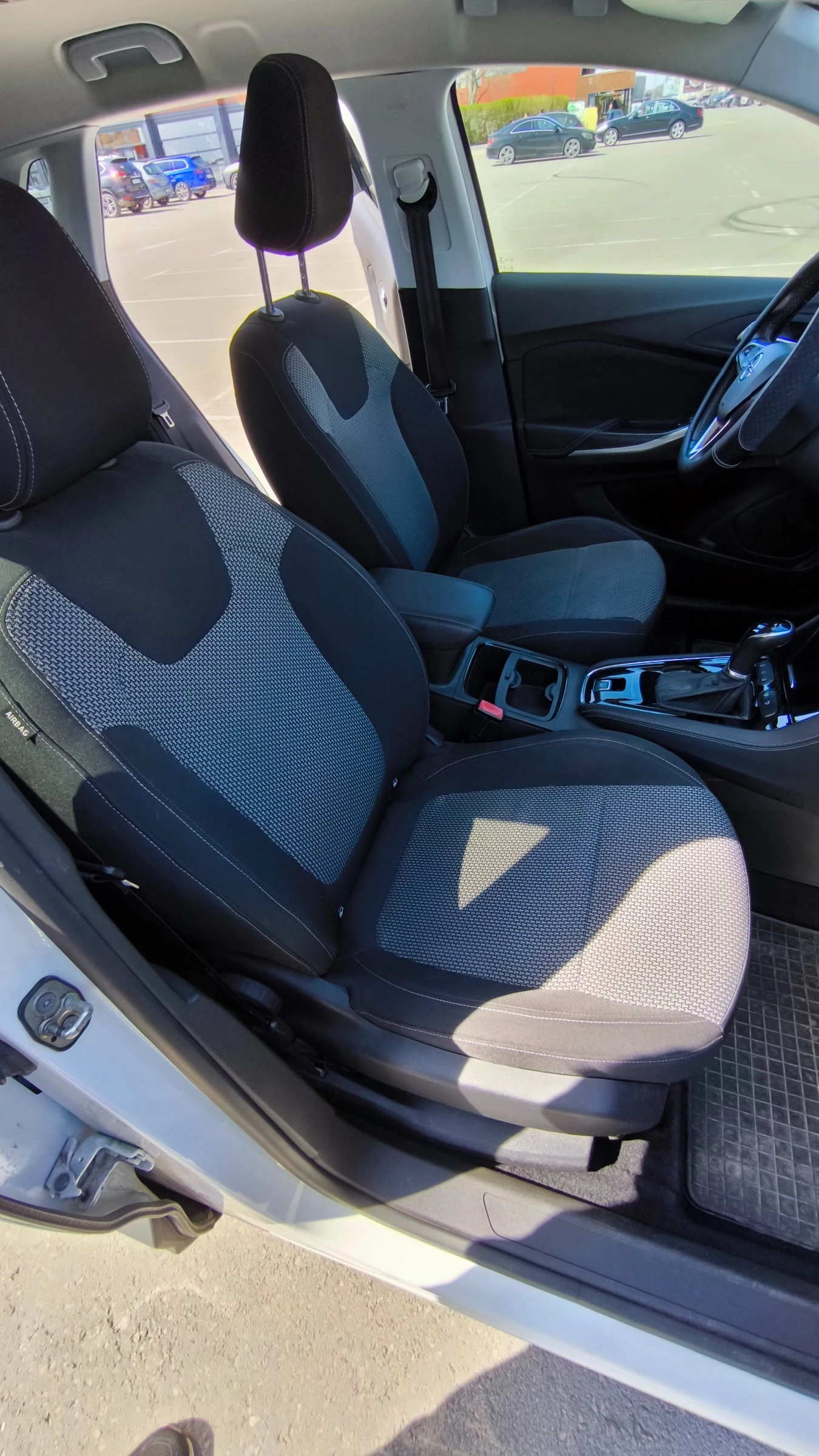 Opel Grandland X, снимка 10 - Автомобили и джипове - 54183866