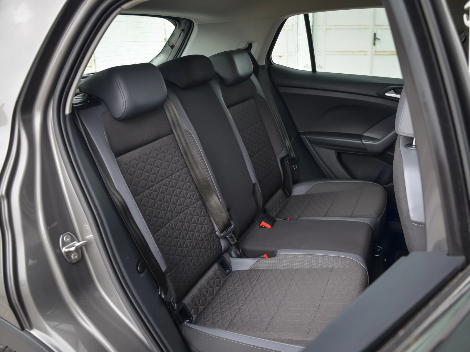 VW T-Cross 1.0TSI | Mobile.bg � ����������� 17