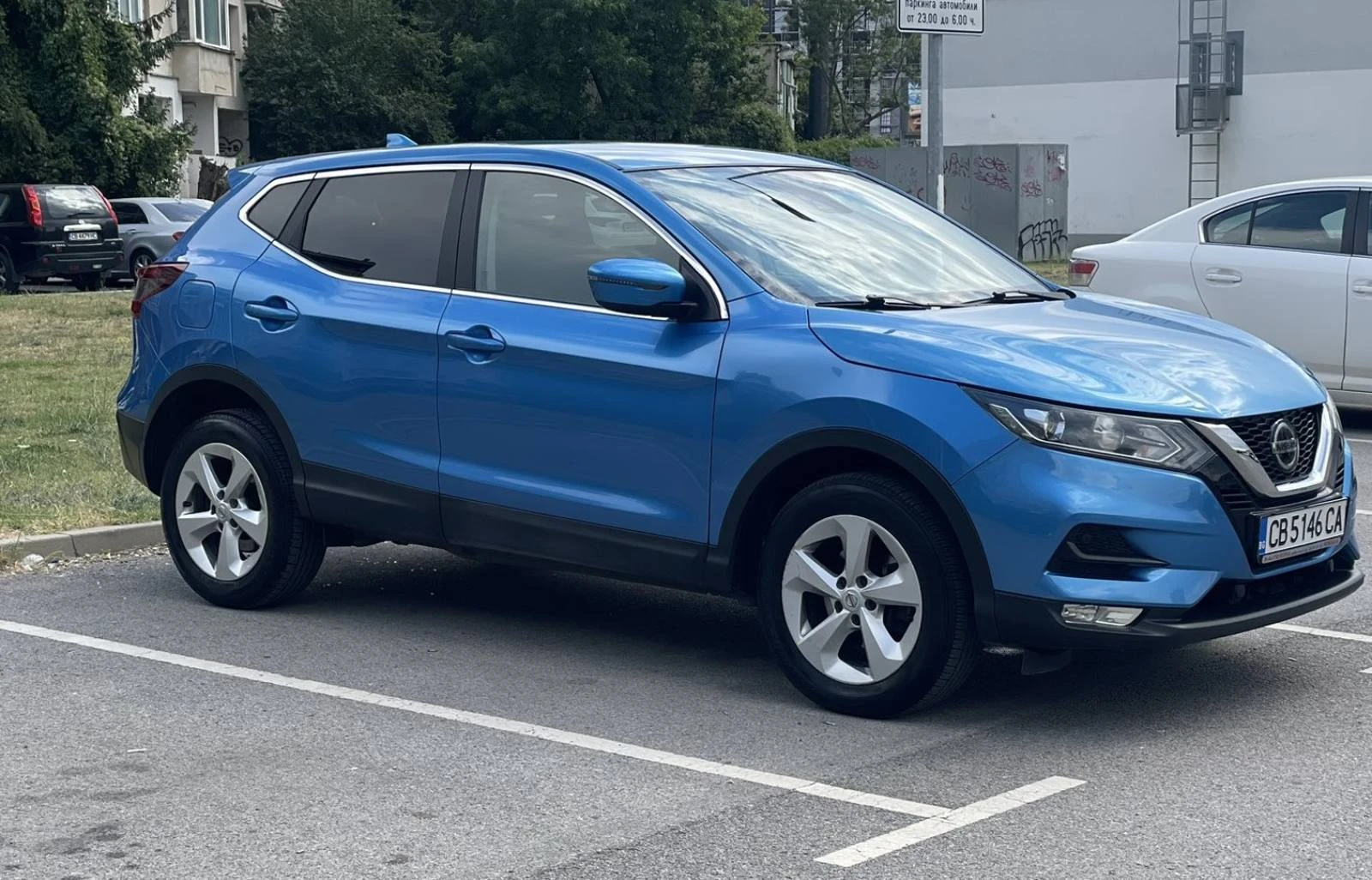 Nissan Qashqai, снимка 5 - Автомобили и джипове - 55878803