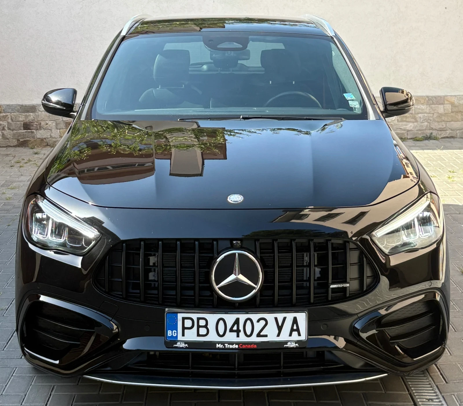 Mercedes-Benz GLA 35 AMG * Панорама * Подгрев * Burmester * , снимка 2 - Автомобили и джипове - 55878986