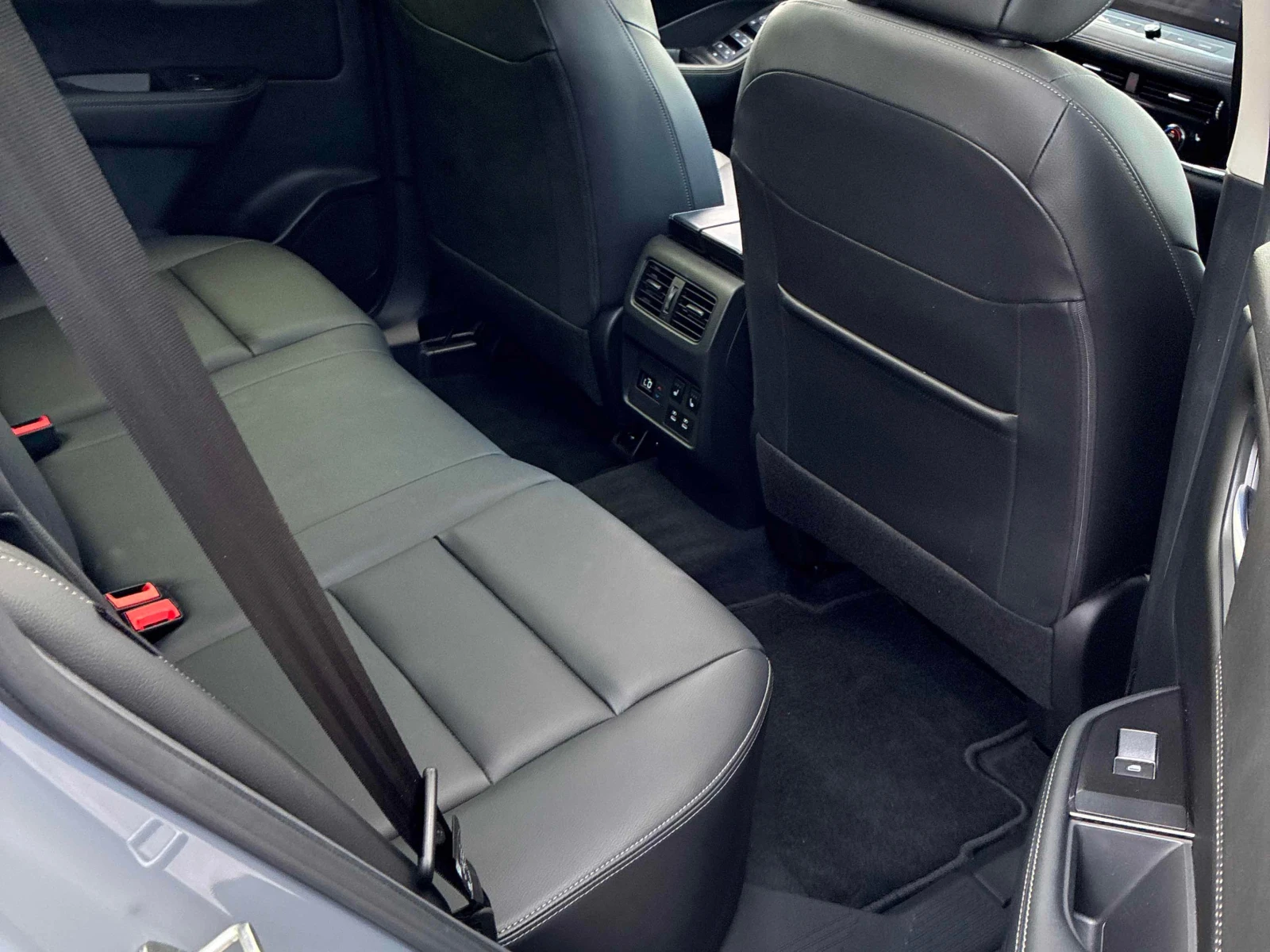 Nissan Rogue * SL * АВТОКРЕДИТ БЕЗ ПЪРВОНАЧАЛНА ВНОСКА* , снимка 14 - Автомобили и джипове - 55901922