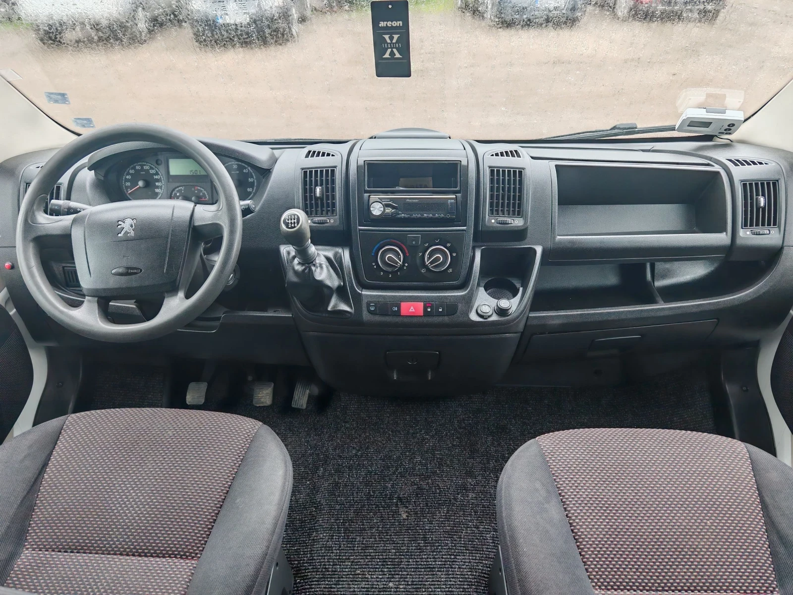Peugeot Boxer 3.0 HDi (Туристически) , снимка 4 - Бусове и автобуси - 54484430