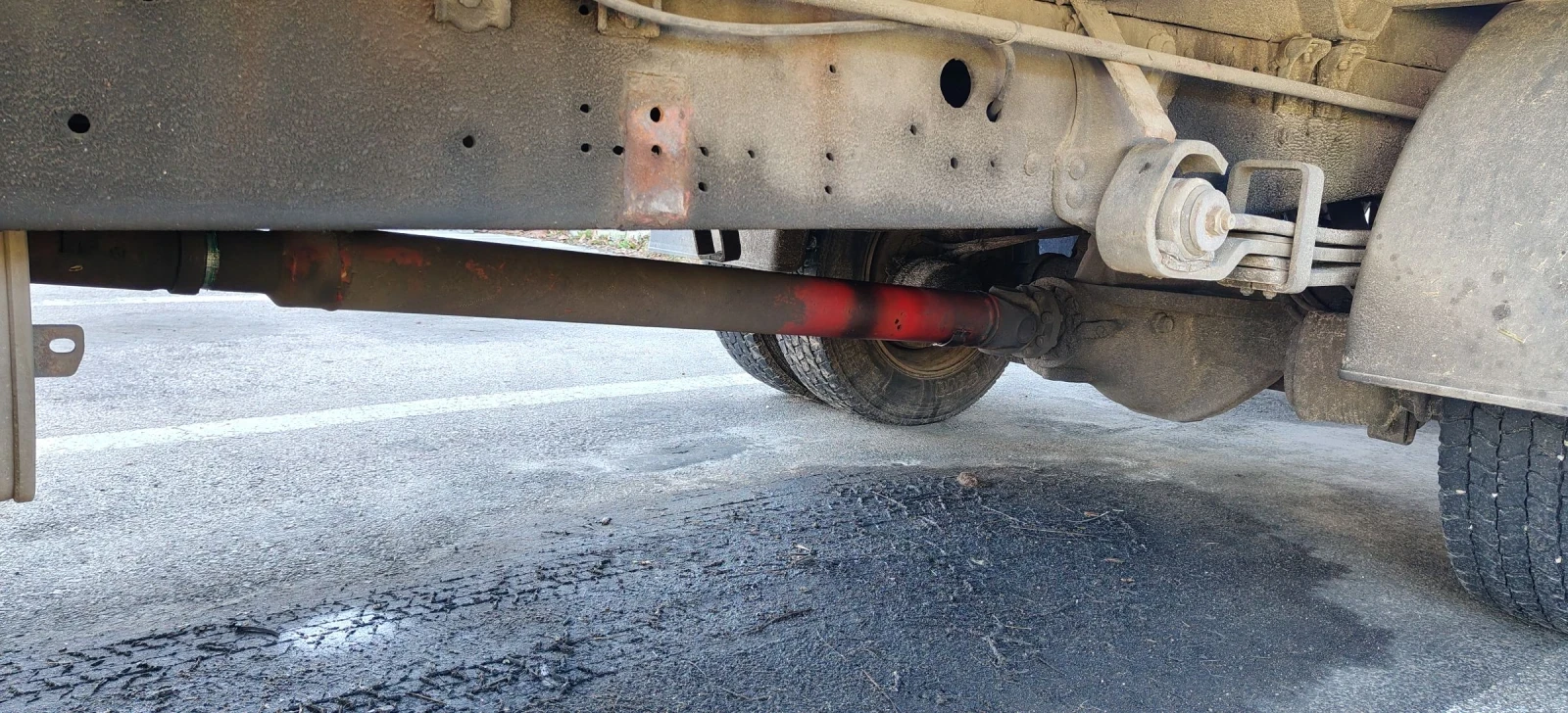 Mercedes-Benz 817  - изображение 9