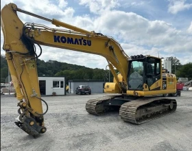 Багер Komatsu 