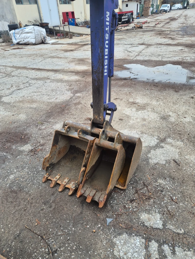 Багер Mitsubishi MM20SR, снимка 2 - Индустриална техника - 53469293