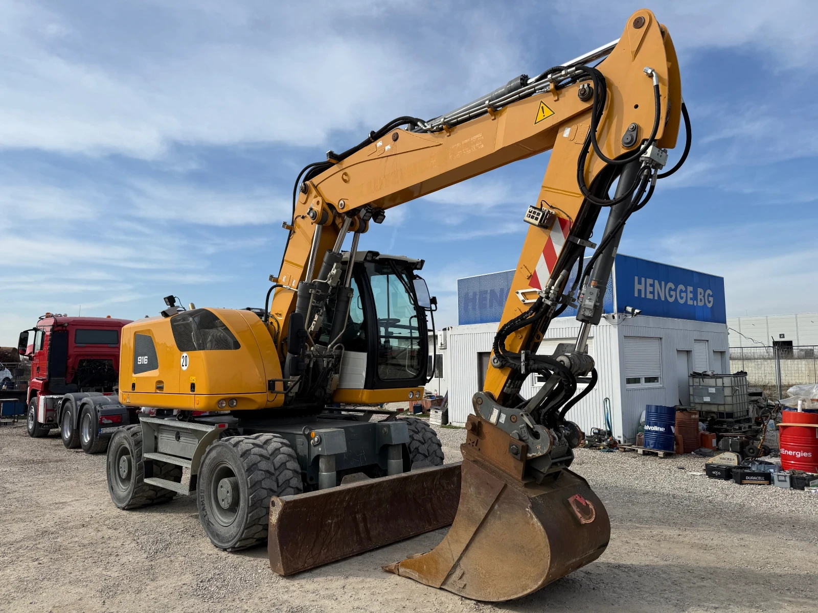 Багер Liebherr A 916 - изображение 2