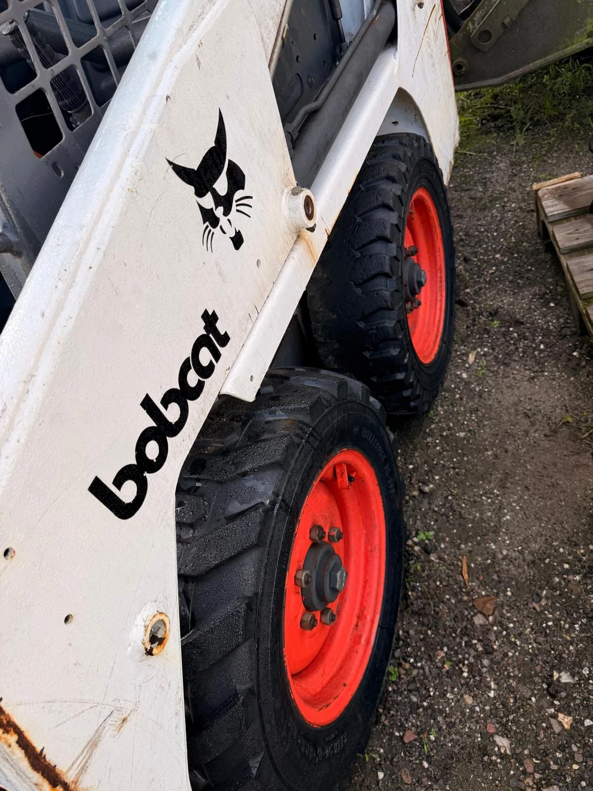 Мини челни товарачи Bobcat 553, снимка 7 - Индустриална техника - 56348383