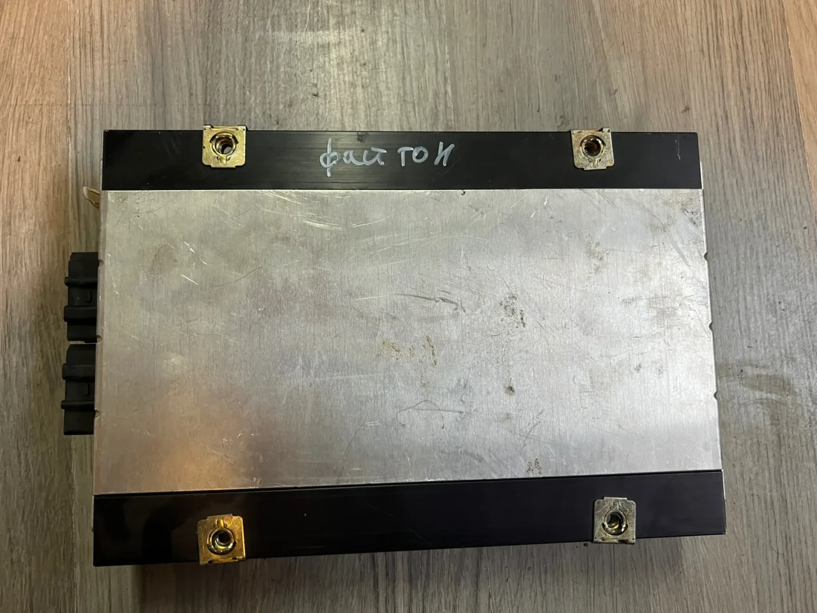 3D0035456A   VW PHAETON 3D0 035 456 A  | Mobile.bg   2