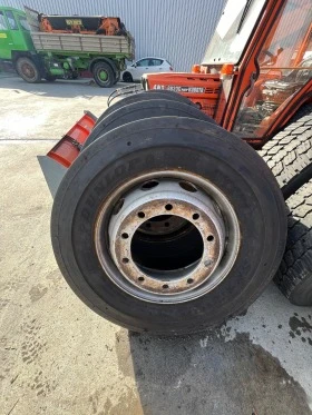 Гуми, снимка 8