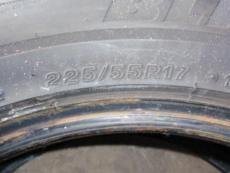 Гуми Всесезонни 225/55R17, снимка 9 - Гуми и джанти - 7896910