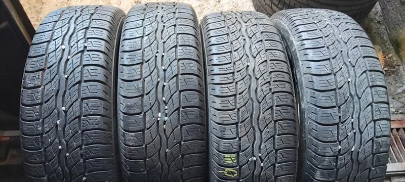 Гуми Летни 225/65R17, снимка 1 - Гуми и джанти - 35130009