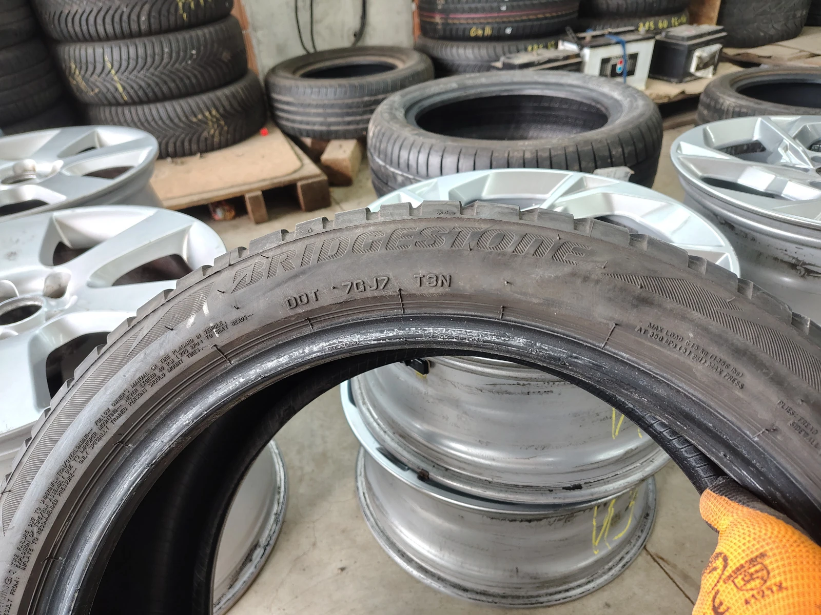 ���� 225/45R18 | Mobile.bg � ����������� 5