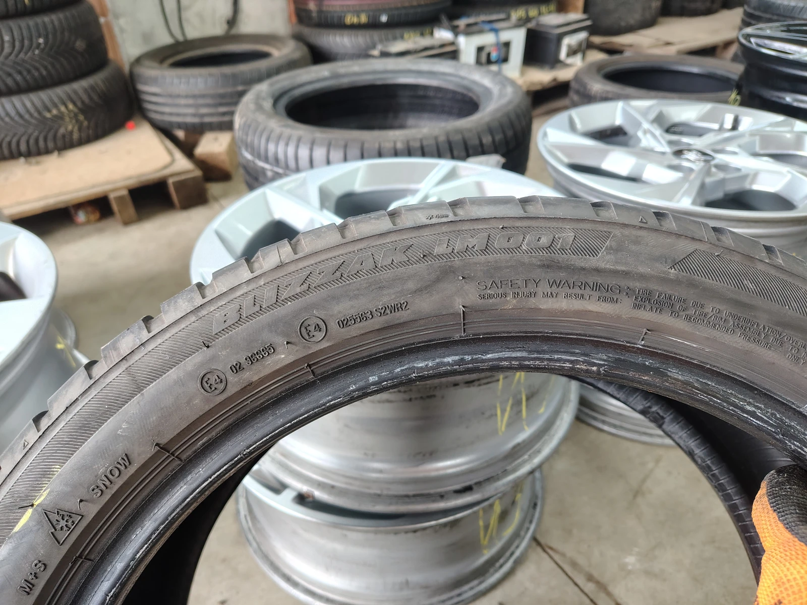 ���� 225/45R18 | Mobile.bg � ����������� 6