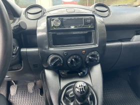 Mazda 2 1.3I* , Клима, Нов Внос, снимка 14