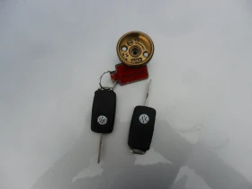 VW Golf 1, 6i-GAS-KLIMATIK-ITALY - 5900 лв. / 3016.62 € - 37293436 14