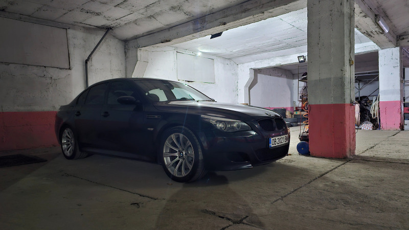 BMW M5 V10, снимка 16 - Автомобили и джипове - 44305654