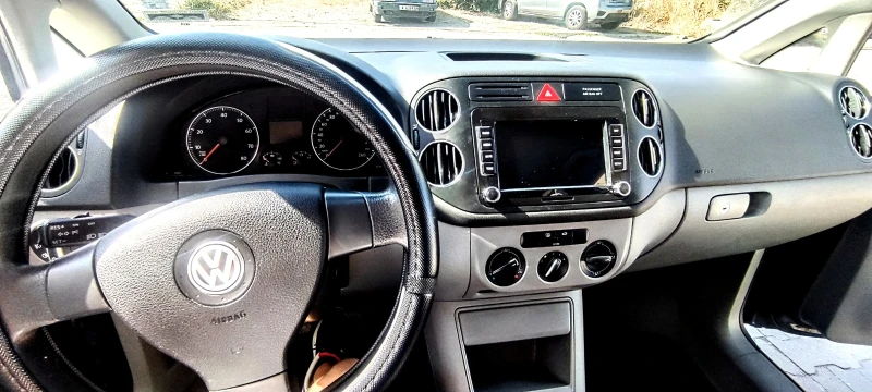 VW Golf Plus, снимка 7 - Автомобили и джипове - 47117705