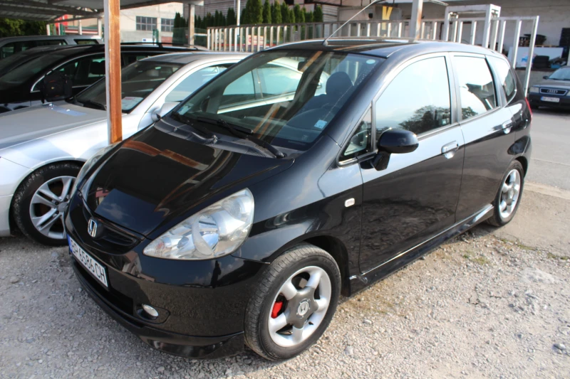 Honda Jazz 1.4I РЕГИСТРАЦИЯ, снимка 10 - Автомобили и джипове - 47786224