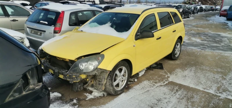 Opel Astra 1.6, снимка 1 - Автомобили и джипове - 49189125