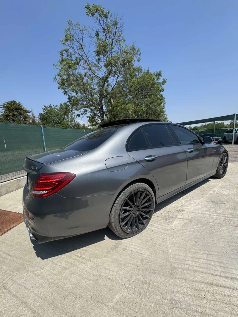 Mercedes-Benz E 53 AMG * Burmaster * 360 * Pano, снимка 5 - Автомобили и джипове - 51354158