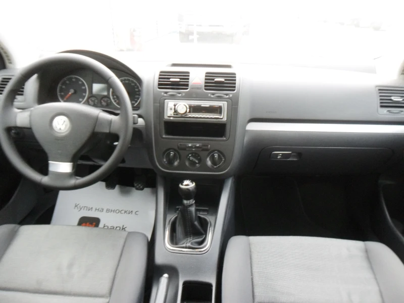 VW Golf 1, 6i-GAS-KLIMATIK-ITALY, снимка 11 - Автомобили и джипове - 52399858