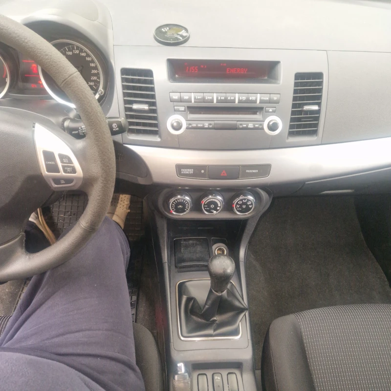 Mitsubishi Lancer 1, 8i Швейцария, снимка 9 - Автомобили и джипове - 52499767