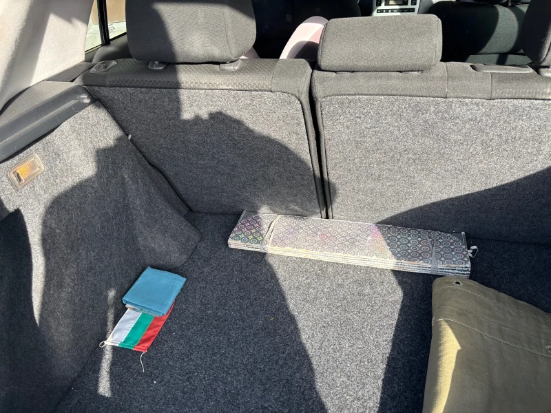 Toyota Corolla 1.4, снимка 4 - Автомобили и джипове - 52502304