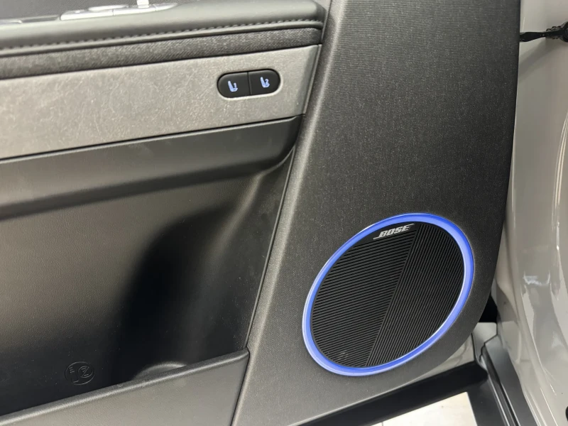 Hyundai Ioniq 5 UNIQ* 72.6KW* 306К.С.* ГАРАНЦИЯ, снимка 11 - Автомобили и джипове - 52840912