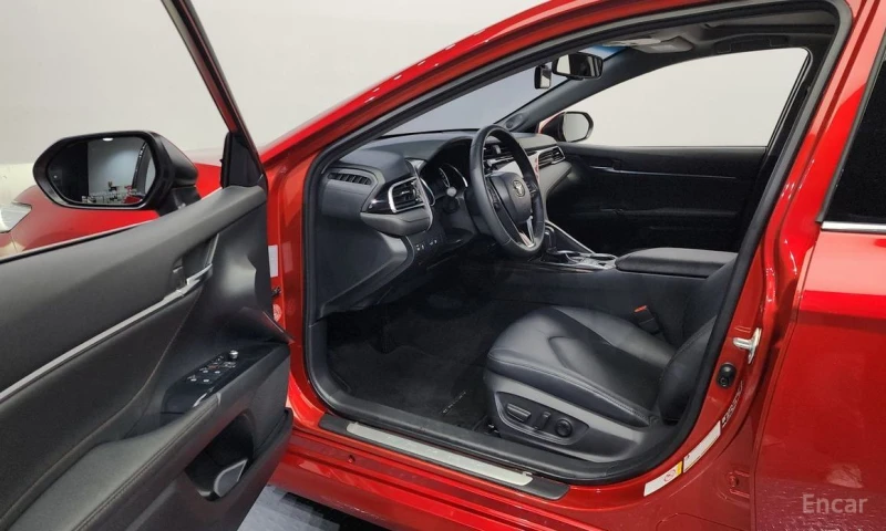 Toyota Camry, снимка 10 - Автомобили и джипове - 53285096