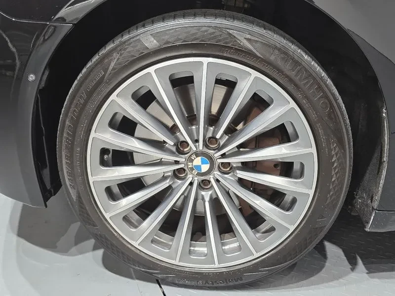BMW 750 (F01) 750Li, снимка 9 - Автомобили и джипове - 55091048