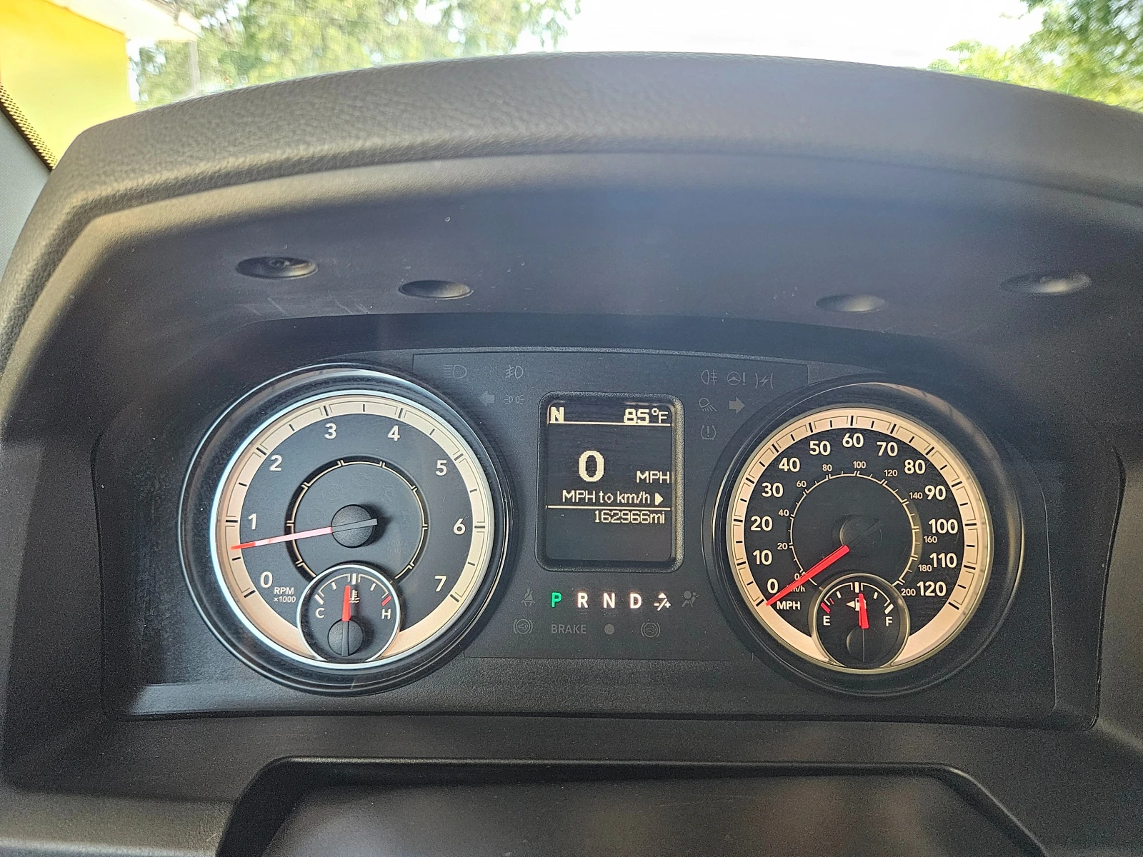 Dodge RAM 1500  - изображение 9