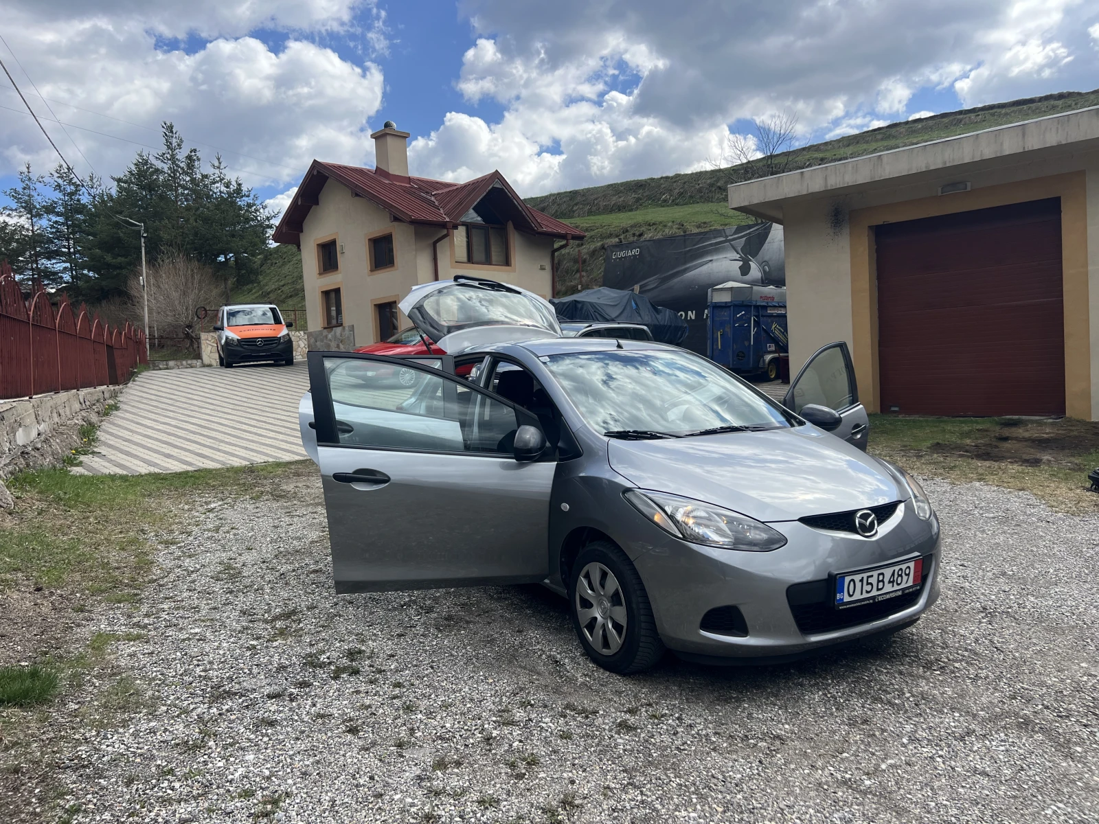 Mazda 2 1.3I* , Клима, Нов Внос, ,  - изображение 8